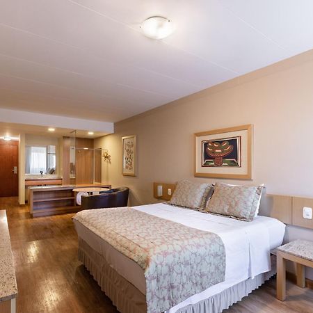 Hotel Crystal Londrina Buitenkant foto