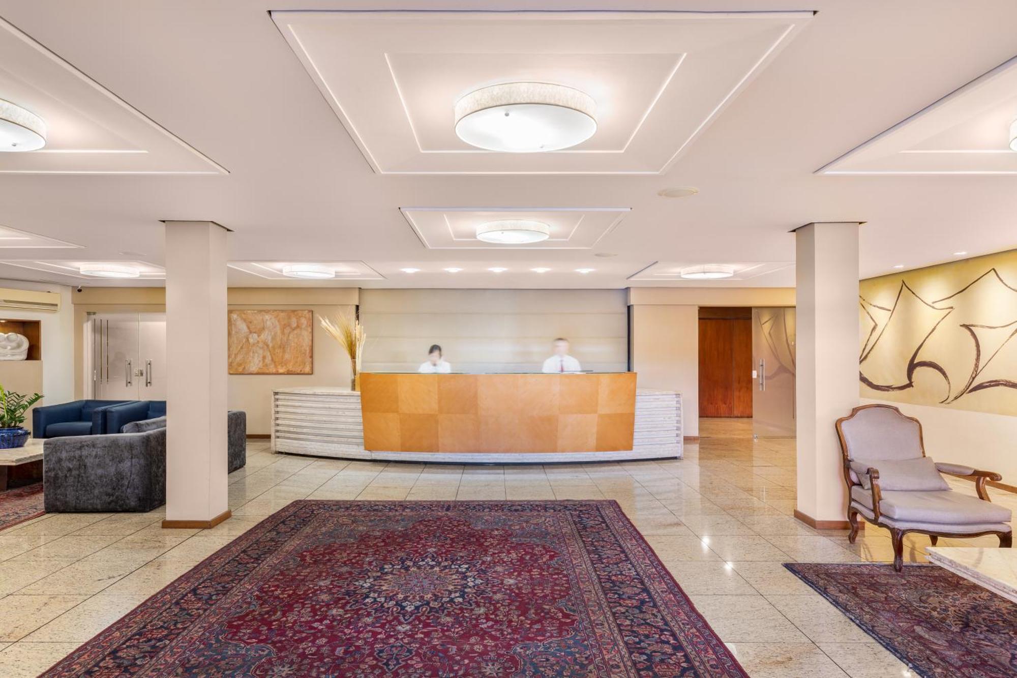 Hotel Crystal Londrina Buitenkant foto