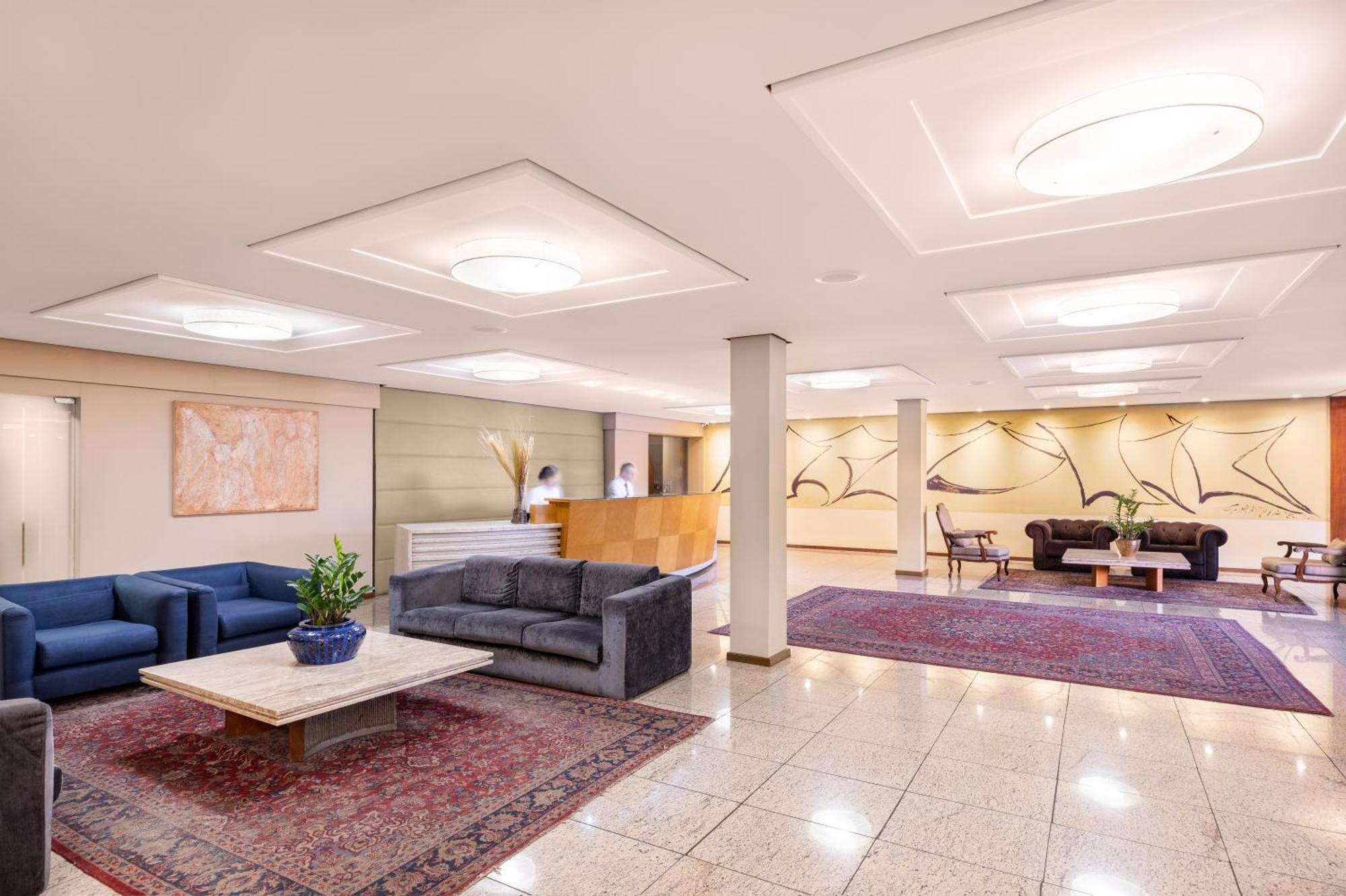 Hotel Crystal Londrina Buitenkant foto